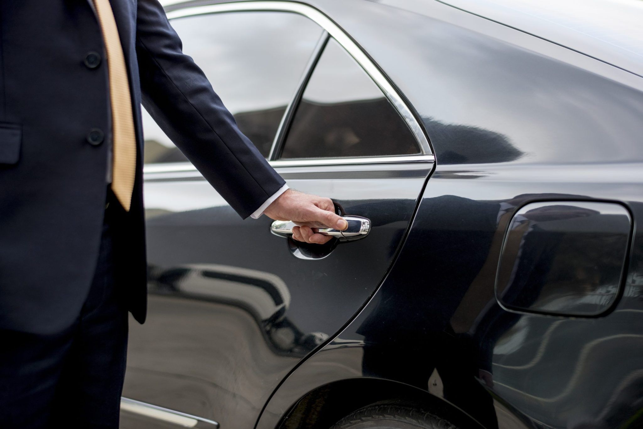 Airport Taxis: How Do These Services Contribute to Sustainable Tourism?